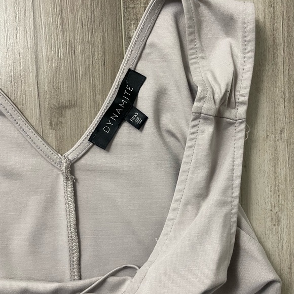 Dress - Picture 4 of 5